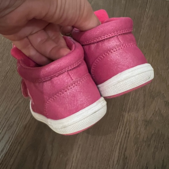 Bundle of baby shoes 4.5 - Picture 9 of 10